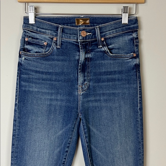 MOTHER The Insider Crop Step Fray Straight Leg Jeans Size 25 Mid Rise - Picture 2 of 11